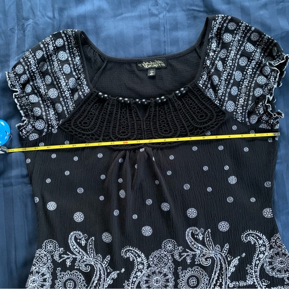 Absolutely Famous peasant style short sleeve top - Picture 11 of 12